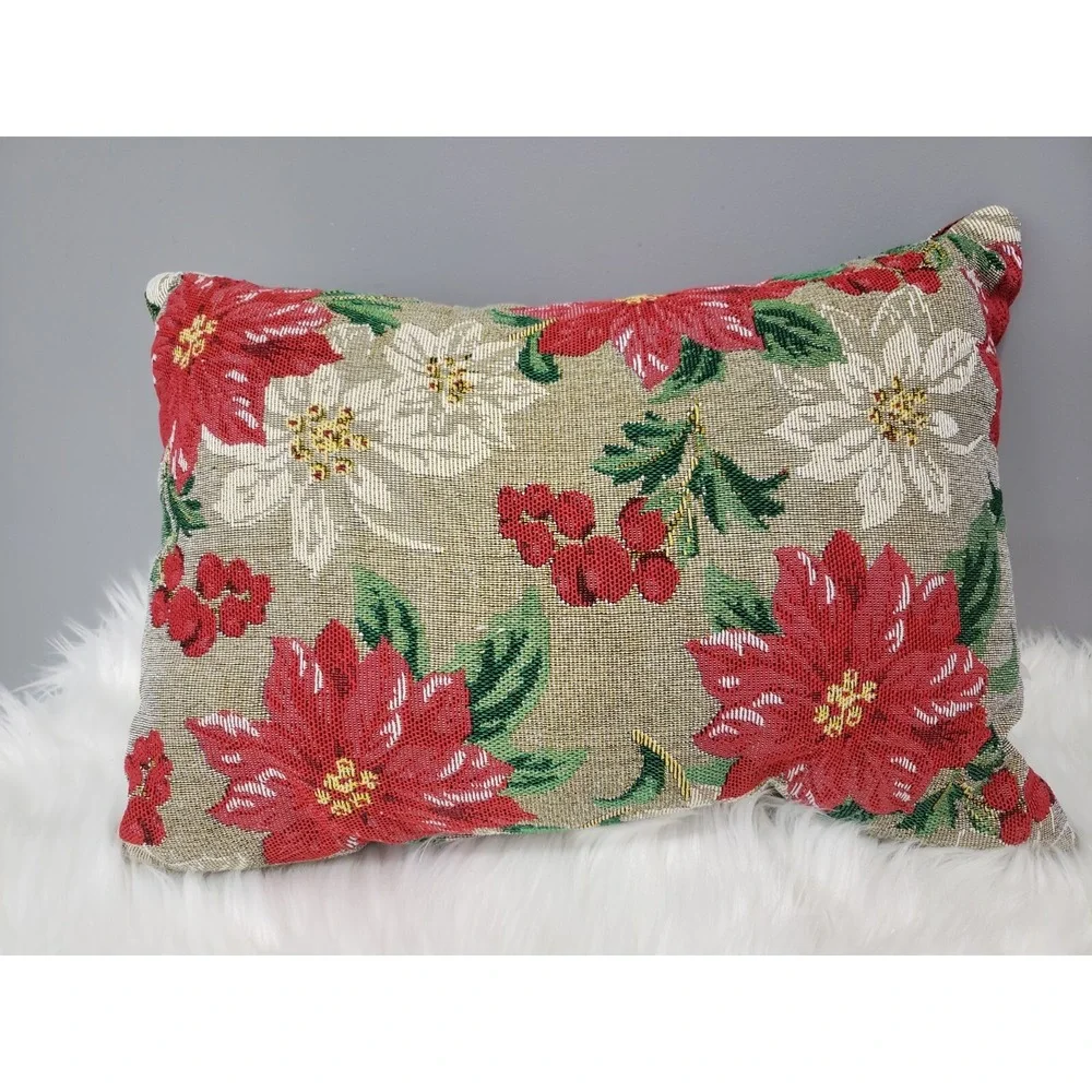 NEW Vintage Christmas Tapestry Rug Throw Pillow Poinsettia‎ Floral Grandma retro